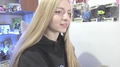 Camila     2 online show from 15, 1, 2025