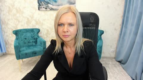 Agatha online show from 16, 1, 2025