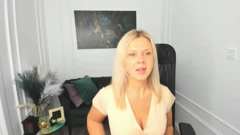 Agatha online show from 14, 3, 2026