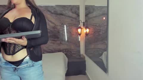 agnes_02 online show from 18, 10, 2025