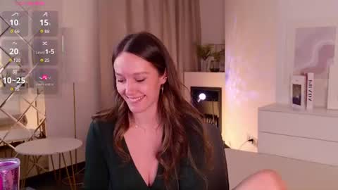 Agnes online show from 8, 7, 2026