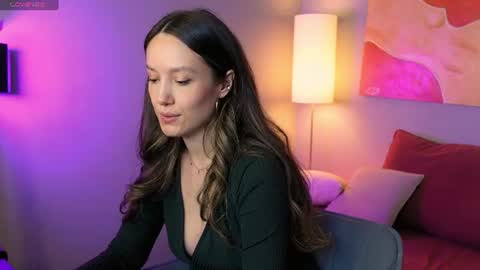 Agnes online show from 19, 7, 2026