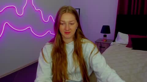 AgnesArden online show from 9, 3, 2025