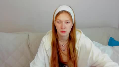 AgnesArden online show from 17, 11, 2025