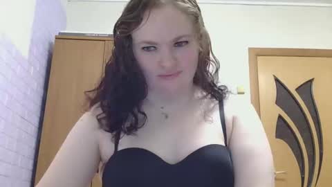 Agnettta online show from 13, 4, 2026