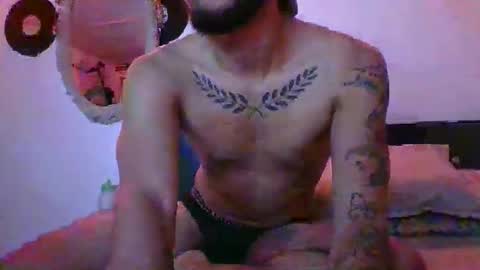 Agustin online show from 17, 12, 2025