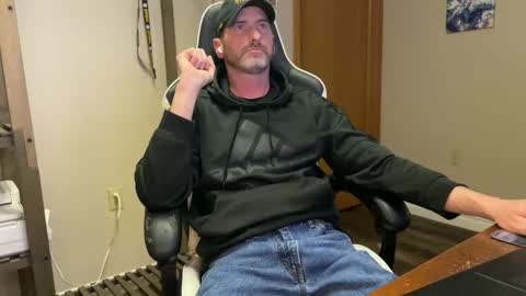 AhShucks online show from 5, 4, 2026