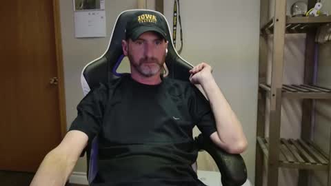 AhShucks online show from 10, 4, 2026