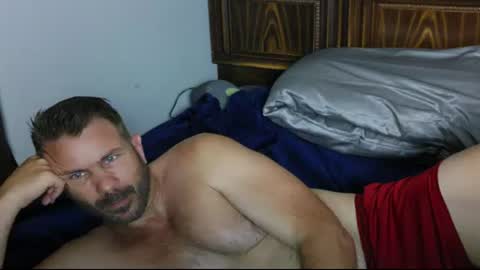 Snapshot of ahardman10 chatting on 9, 7, 2026 Blue Eyed Handsome Man online show from 9, 7, 2026