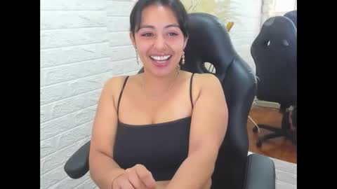 Snapshot of ahisha09 chatting on 15, 12, 2024 Ahisha online show from 15, 12, 2024