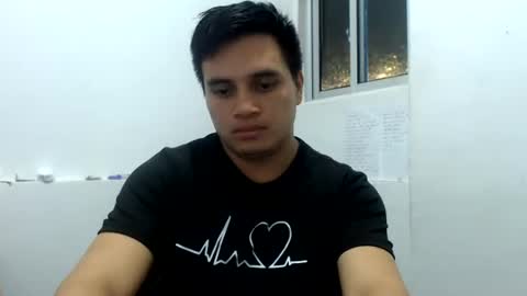 Snapshot of ahntony__69 chatting on 26, 6, 2026 ahntony 69 online show from 26, 6, 2026