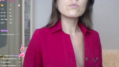 Snapshot of ahtena chatting on 29, 1, 2025 Ahtena online show from 29, 1, 2025