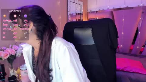 Ahytana online show from 6, 3, 2025