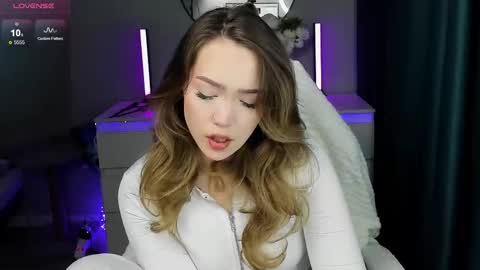 ai__girl online show from 17, 9, 2025