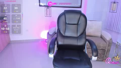 AIDA ADAMS online show from 11, 2, 2026