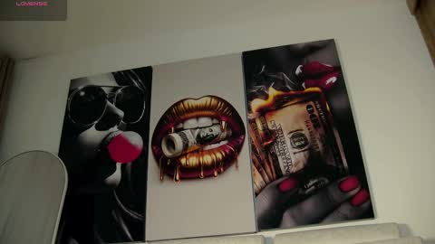 Aida  online show from 18, 9, 2025