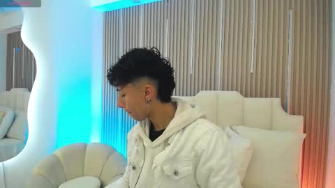 Aiden online show from 17, 3, 2026