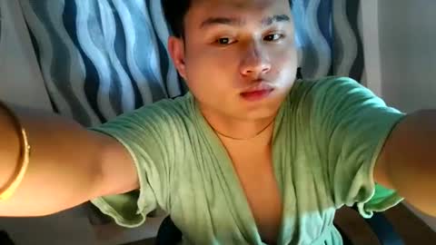 aidenalaric398 online show from 8, 4, 2026