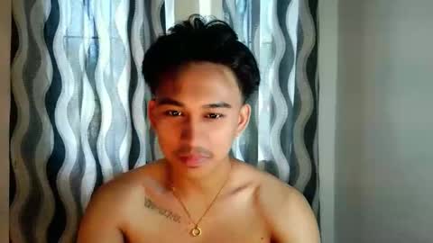 aidenalaric398 online show from 10, 4, 2026