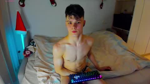 Aiden Sensual online show from 14, 1, 2026