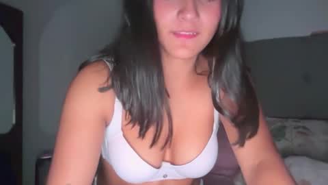 Aiisha online show from 12, 5, 2026