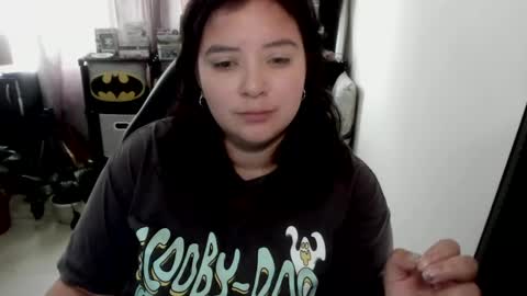 Snapshot of aikadreams chatting on 19, 4, 2026 Catalina online show from 19, 4, 2026