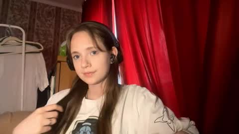 Kira online show from 5, 10, 2025