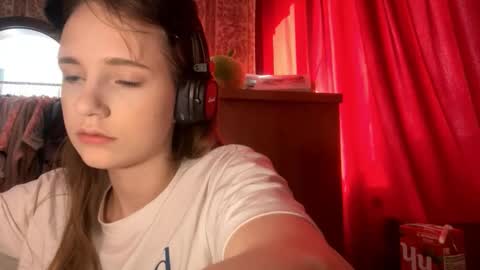 Kira online show from 12, 10, 2025