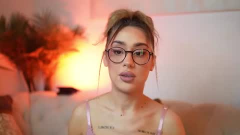 Snapshot of aileenaxa chatting on 29, 6, 2026 Aileen online show from 29, 6, 2026