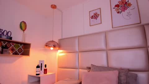 Aily Yozuko online show from 13, 12, 2024