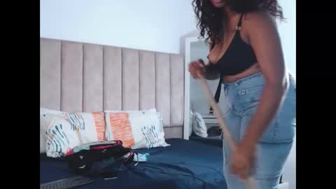 Snapshot of ailyndelosrios01 chatting on 6, 10, 2025 ailyndelosrios01 online show from 6, 10, 2025