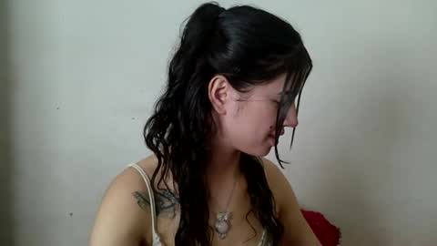 J  online show from 27, 3, 2026