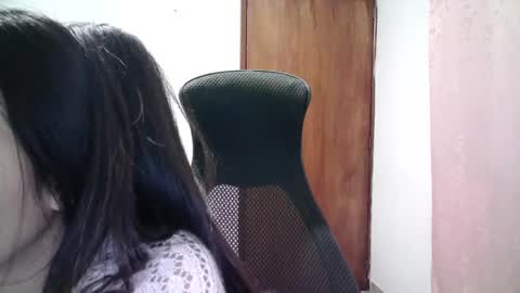 Snapshot of aineangeel chatting on 27, 9, 2025 AINE online show from 27, 9, 2025