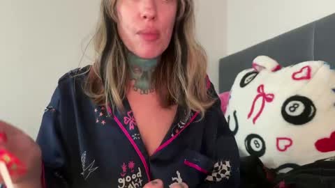 Airgead online show from 12, 4, 2026