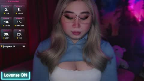 Goddess Airis online show from 15, 5, 2026