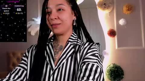 Aisha online show from 10, 4, 2026