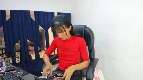 Aisha online show from 12, 4, 2026