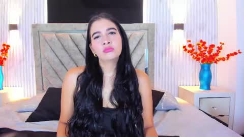 Snapshot of aisha_stones chatting on 20, 7, 2026 Aisha Stones online show from 20, 7, 2026