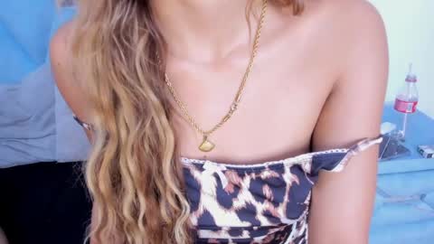 Snapshot of aisha_violeht chatting on 24, 5, 2026 aisha_violeht online show from 24, 5, 2026