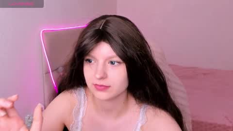 Aisha online show from 10, 10, 2025