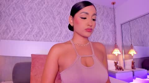 Aisha online show from 19, 11, 2025