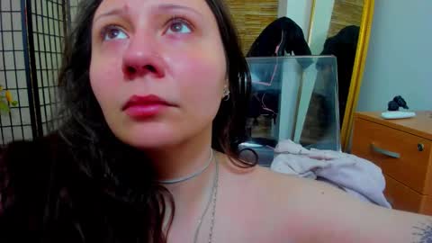 Aisha online show from 3, 2, 2026