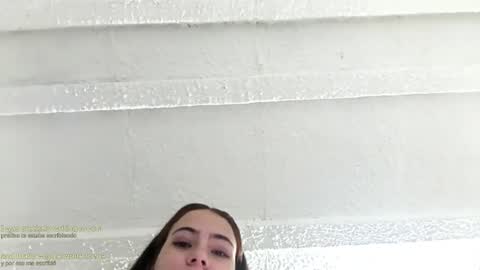 Snapshot of aishelyng20 chatting on 18, 11, 2025 aishelyng20 online show from 18, 11, 2025