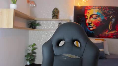 little aitana  online show from 16, 1, 2026