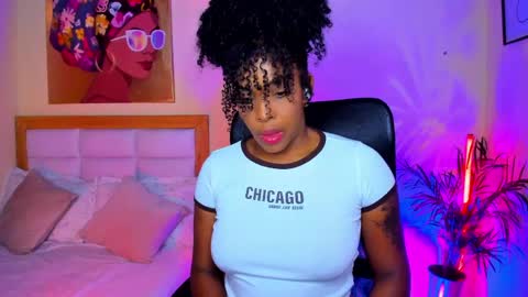 Aitana Brown online show from 4, 4, 2026