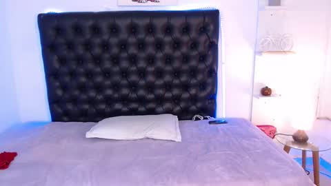 AIXA  online show from 24, 12, 2024