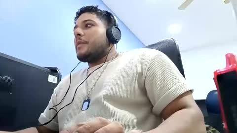 Esteban online show from 20, 2, 2025