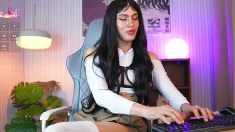 Snapshot of akame_s chatting on 10, 3, 2025 online show from 10, 3, 2025