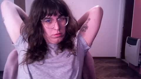 Snapshot of akamedolle chatting on 23, 11, 2025 Veronica Akame 3 online show from 23, 11, 2025