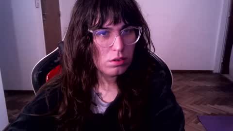 Snapshot of akamedolle chatting on 24, 11, 2025 Veronica Akame 3 online show from 24, 11, 2025